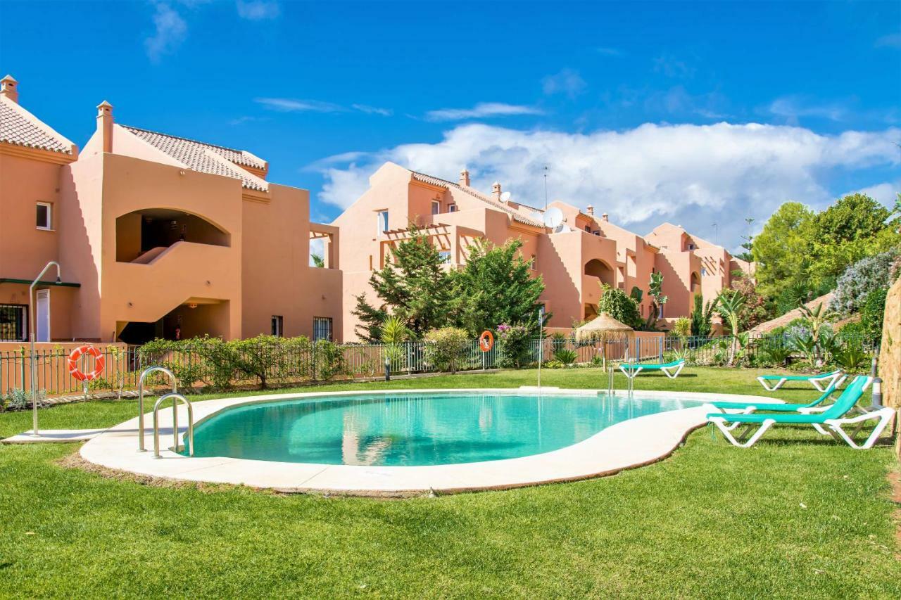 Free One Bedroom Retreat In Elviria Marbella Exteriér fotografie